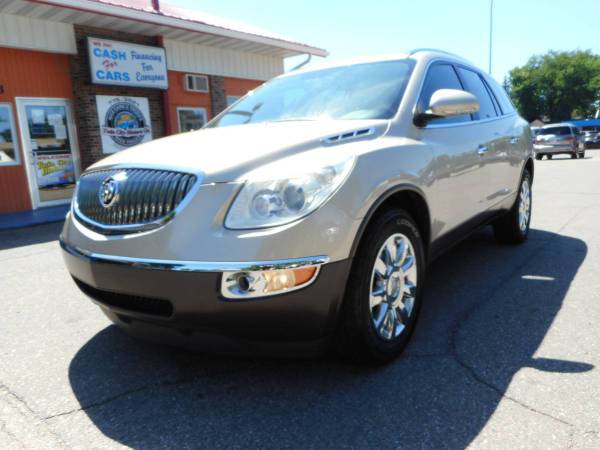 ★★★ 2012 Buick Enclave Leather / 3rd Row / Heated Leather! ★★★ -... for sale in Grand Forks, ND – photo 2