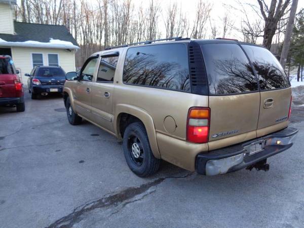 2000 Chevrolet Chevy Suburban 1500 LS 4dr 4WD SUV CASH DEALS ON ALL for sale in Lake Ariel, PA – photo 8