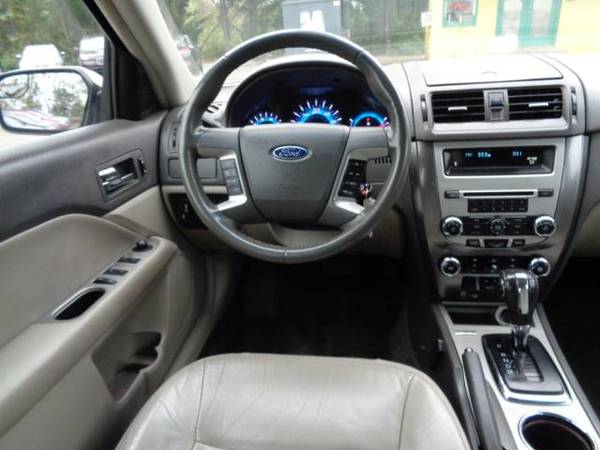 2011 Ford Fusion V6 SEL - cars & trucks - by dealer - vehicle... for sale in Martinsville, VA – photo 18