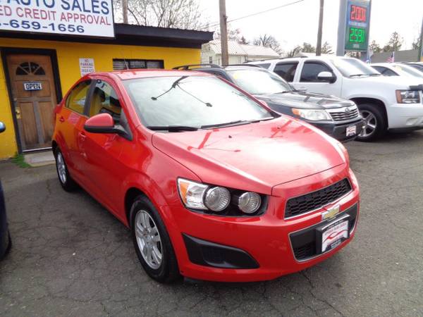 2013 CHEVY SONIC LT ( EXCELLENT COMMUTER CAR ) - cars & trucks - by... for sale in Marshall, VA – photo 3