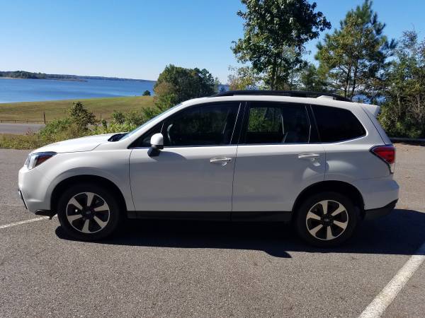 2017 SUBARU FORESTER LIMITED only 35K- AWD (2.5L 4cyl CVT) - cars &... for sale in Harleton, LA – photo 7