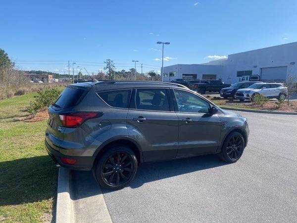 2019 Ford Escape SE suv Gray - - by dealer - vehicle for sale in Salisbury, NC – photo 8