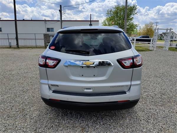2016 Chevrolet Traverse LT Chillicothe Truck Southern Ohio s Only for sale in Chillicothe, OH – photo 6