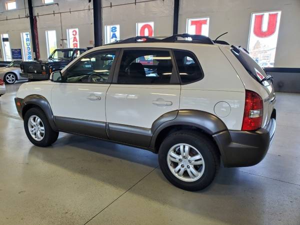 2006 Hyundai Tucson 4dr GLS 4WD 2 7L V6 Auto - - by for sale in Bend, OR – photo 6
