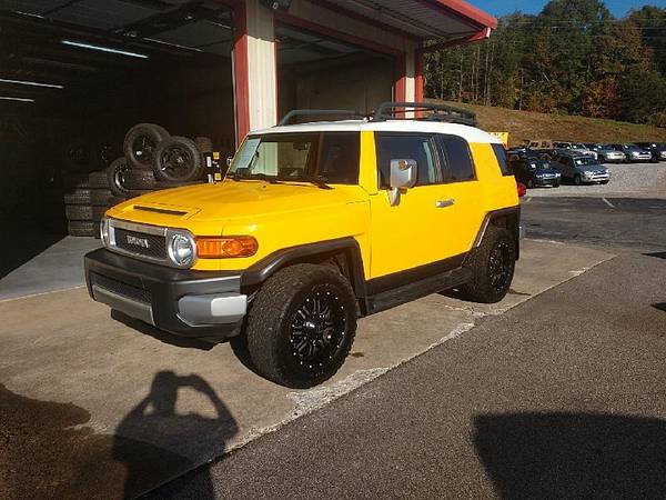 2007 Toyota FJ Cruiser 4WD AT - cars & trucks - by dealer - vehicle... for sale in Cleveland, SC – photo 5