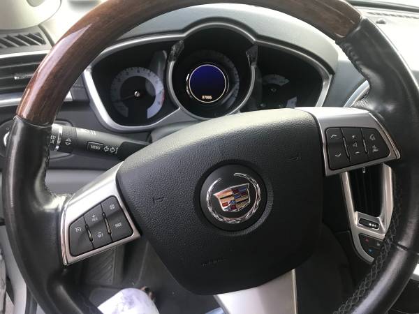 2010 Cadillac SRX for sale in Levittown, PA – photo 5