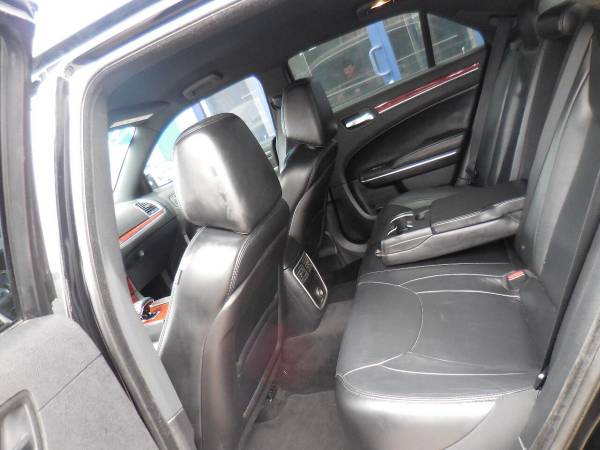 2014 Chrysler 300 Base 4dr Sedan 495 DOWN YOU DRIVE W A C - cars & for sale in Highland Park, MI – photo 15