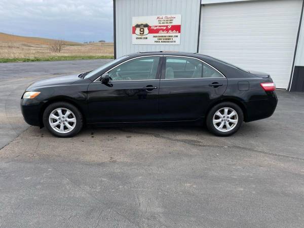 2009 Toyota Camry LE 4dr Sedan 5A 1 Country Dealer-SEE us at for sale in Ponca, SD – photo 2
