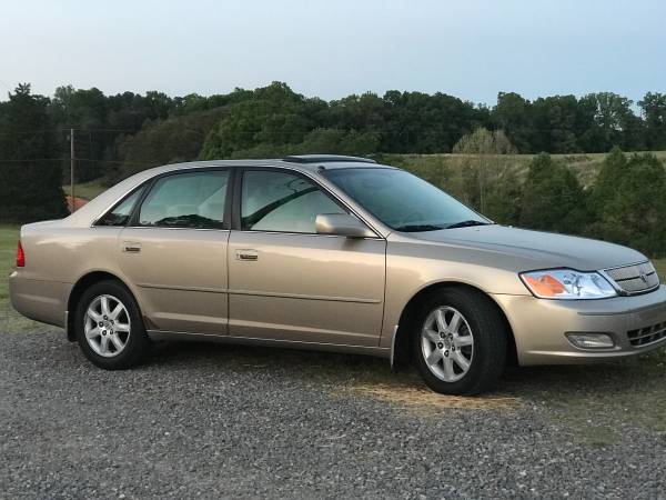 2001 Toyota Avalon XLS for sale in Pinnacle, NC – photo 5