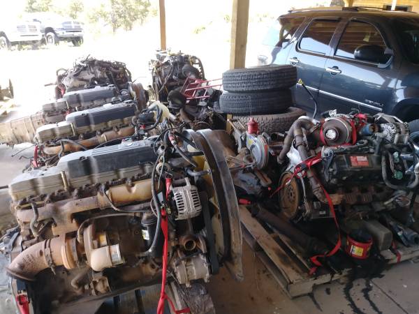 Dodge ram 3500 2500 Cummins Turbo diesel - cars & trucks - by owner... for sale in trinidad, TX – photo 3