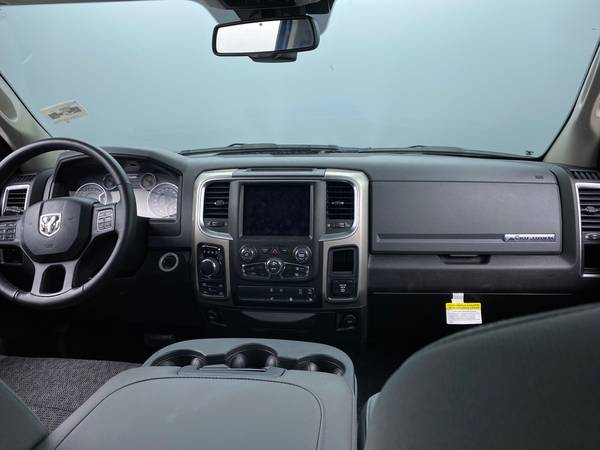 2019 Ram 1500 Classic Crew Cab SLT Pickup 4D 5 1/2 ft pickup Gray -... for sale in Washington, District Of Columbia – photo 20