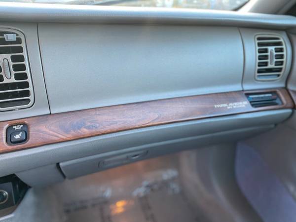 1999 Buick Park Avenue COLD AC CD Player Leather Interior Clean CAR for sale in Pompano Beach, FL – photo 15