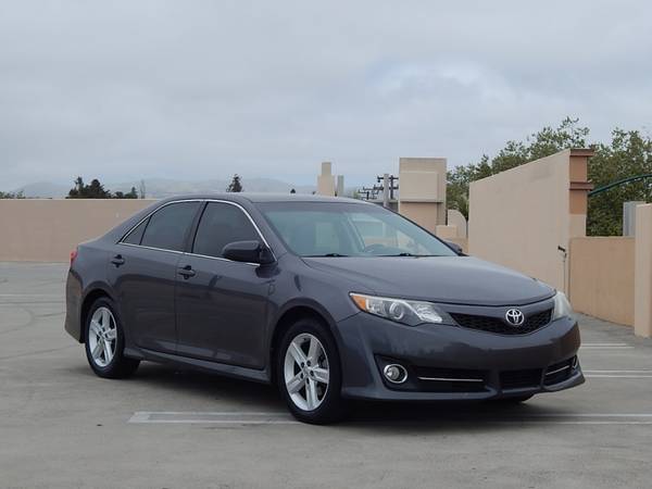 2014 Toyota Camry SE Low Miles Navigation Bluetooth 4 cyl Clean for sale in Hayward, CA – photo 4