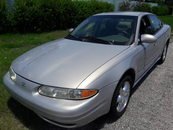 ALERO LOADED WITH LOW MILES 95K MILES for sale in Port Saint Lucie, FL – photo 2