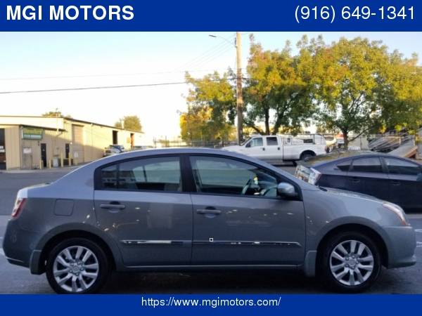 2010 Nissan Sentra 4dr Sdn I4 CVT 2.0 SR with Steering wheel mounted... for sale in Sacramento , CA – photo 8