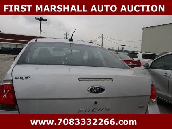 2009 Ford Focus SE - Auction Pricing - - by dealer for sale in Harvey, IL – photo 2