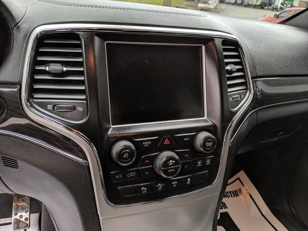 2015 Jeep Grand Cherokee ~ Leather, Moon Roof, Backup Cam! for sale in Houlton, ME – photo 15