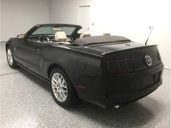 2013 Ford Mustang V6 Premium Convertible*COME TEST DRIVE*WE FINANCE* for sale in Hickory, NC – photo 9