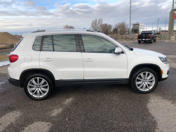 CLEAN! 2013 Volkswagen Tiguan SEL AWD SUV with 110K Miles - cars & for sale in Idaho Falls, ID – photo 2