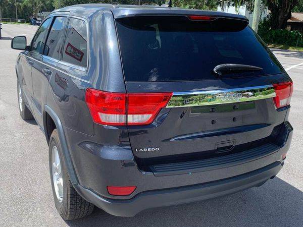 2012 Jeep Grand Cherokee Laredo 4x2 4dr SUV 100% CREDIT APPROVAL! for sale in TAMPA, FL – photo 4