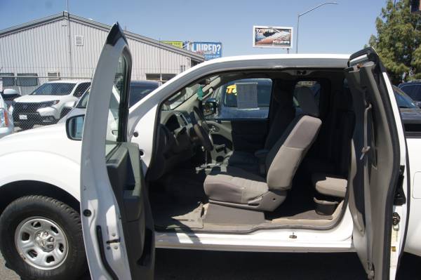 2015 Nissan Frontier 2WD King Cab I4 Auto S - - by for sale in Fresno, CA – photo 12