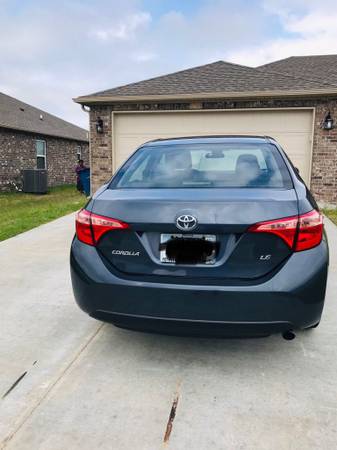 2018 Toyota Corolla LE sedan for sale in Bentonville, AR – photo 6