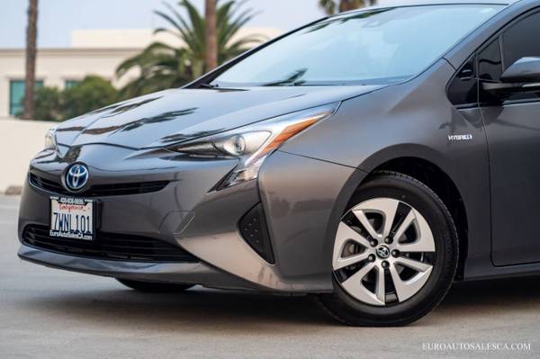 2017 Toyota Prius Four Touring 4dr Hatchback hatchback Gray - cars &... for sale in Santa Clara, CA – photo 7