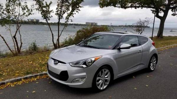 2012 Hyundai Veloster Manual 3dr Cpe for sale in Great Neck, CT – photo 11