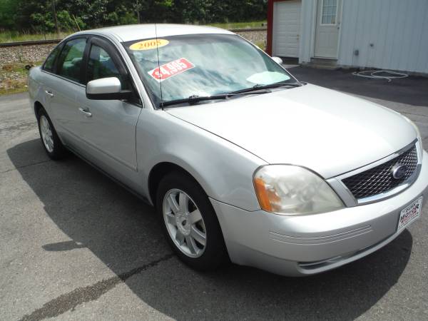 2005 FORD FIVE HUNDRED SE - - by dealer - vehicle for sale in Greenbrier, TN – photo 2