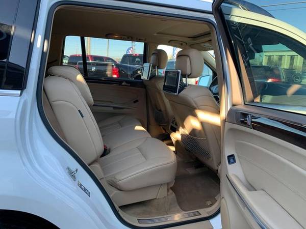 2012 Mercedes-Benz GL-Class - Financing Available! - cars & trucks -... for sale in St. Charles, MO – photo 11