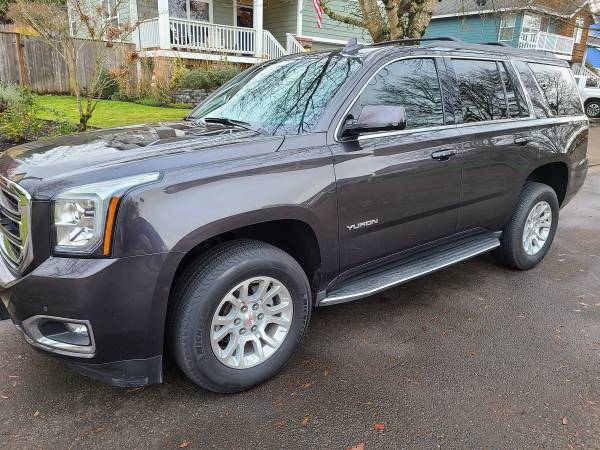 GMC Yukon SLT 2017 - cars & trucks - by owner - vehicle automotive... for sale in Newberg, OR – photo 2