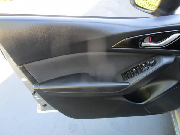 2015 Mazda Mazda3 SKYACTIV TECHNOLOGY - NAVI - REAR CAMERA -... for sale in Sacramento , CA – photo 14