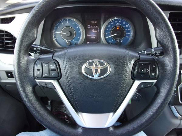 2018 Toyota Sienna L - - by dealer - vehicle for sale in Idaho Falls, ID – photo 14