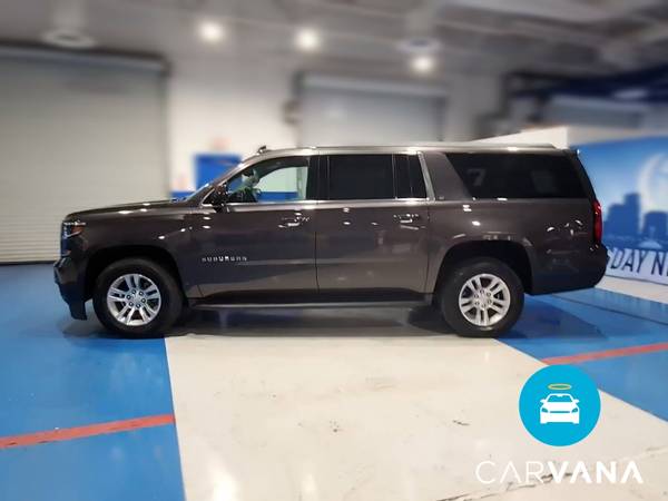2018 Chevy Chevrolet Suburban LT Sport Utility 4D suv Gray - FINANCE... for sale in Manchester, NH – photo 5