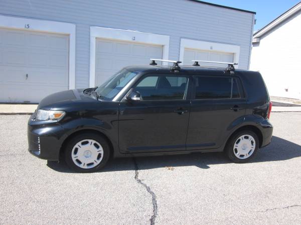 2013 Scion XB 4dr Wagon 86K Manual 5-Spd 86K Black ONE OWNER 8450 for sale in East Derry, RI – photo 2