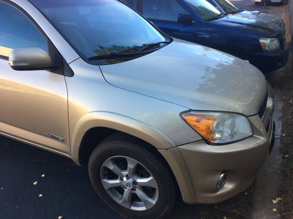 Toyota Rav 4 AWD Limited Leather - cars & trucks - by owner -... for sale in Truckee, NV – photo 8