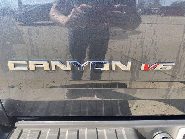 2019 GMC Canyon truck 4WD All Terrain with Cloth - GMC Dark Sky for sale in St Clair Shrs, MI – photo 10