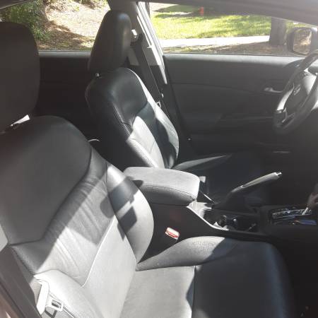 Honda Civic LX 2015 (LEATHER SEATS) - cars & trucks - by owner -... for sale in Fort Lauderdale, FL – photo 10