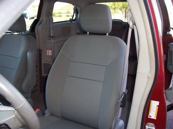 2010 Chrysler Town and Country Touring Wheelchair Handicap Mobility Va for sale in Phoenix, AZ – photo 6
