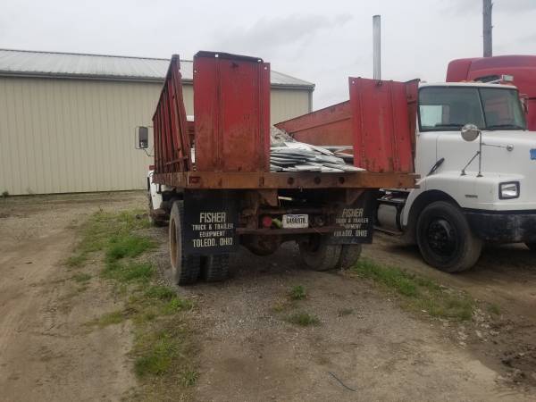 1979 International Stake Truck for sale in Toledo, OH – photo 5