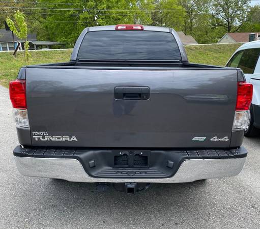 2013 Toyota Tundra Double Cab 4WD - - by dealer for sale in Chattanooga, TN – photo 7