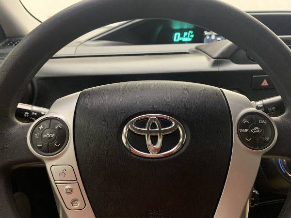 2013 Toyota Prius C 53 city/46 highway MPG! - - by for sale in Nampa, ID – photo 12