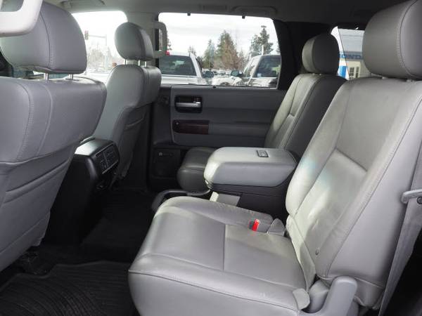 2016 Toyota Sequoia Platinum - - by dealer - vehicle for sale in Bend, OR – photo 13