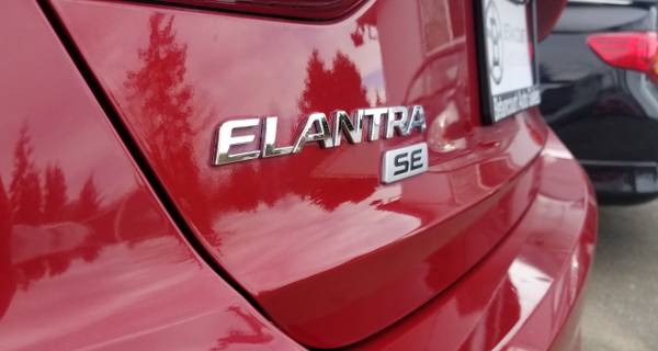 2017 Hyundai Elantra SE 2 0L Auto PZEV (Ulsan) Ltd Avail - cars & for sale in Lynnwood, WA – photo 9