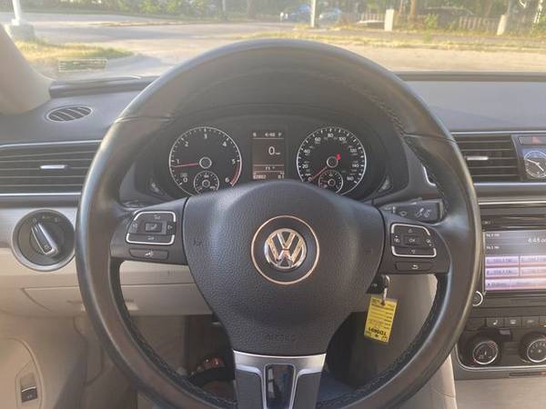 2014 Volkswagen Passat - Bank Financing Available! - cars & trucks -... for sale in Springfield, MO – photo 19