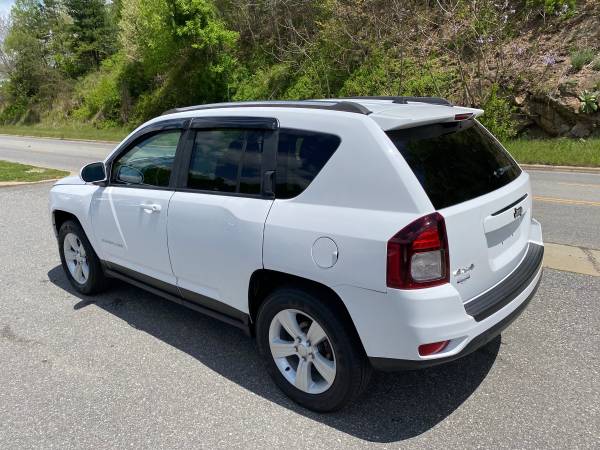 2014 Jeep Compass Latitude 4WD - - by dealer - vehicle for sale in Marshall, NC – photo 5