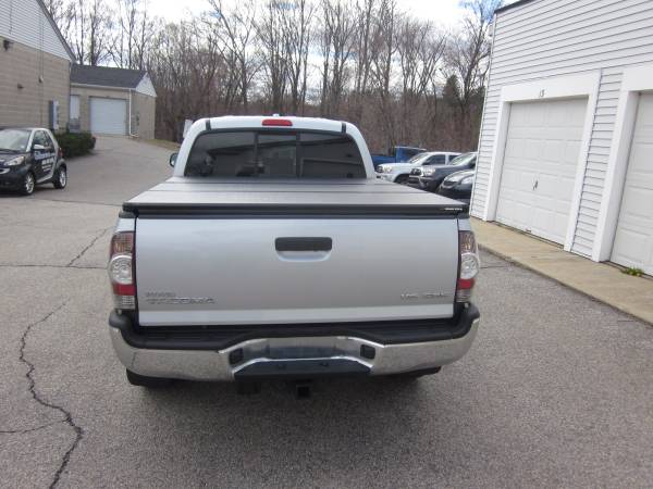 2010 Toyota Tacoma 4dr Double Cab SR5 4x4 V6 Auto 205K Silver 13950 for sale in East Derry, MA – photo 8