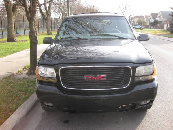 2000 GMC Yukon Denali 4x4 - cars & trucks - by owner - vehicle... for sale in Chicago, IL – photo 4