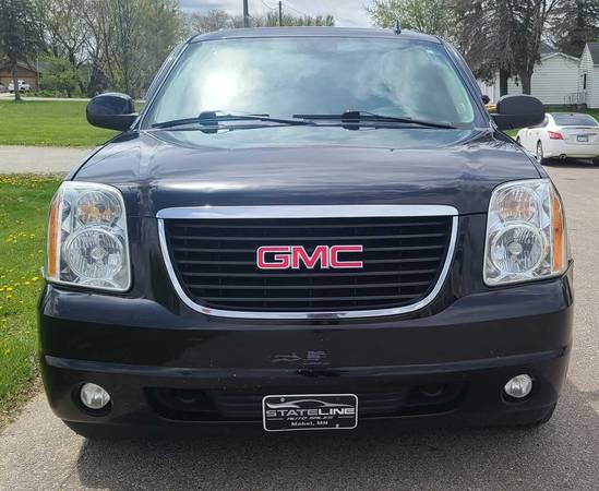 2014 Yukon XL SLT 4WD - - by dealer - vehicle for sale in Mabel, MN – photo 2