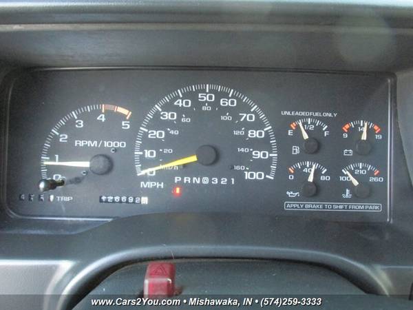 1995 GMC SIERRA 1500 EXTENDED CAB 5.7L V8 *READY FOR WINTER* - cars... for sale in Mishawaka, IN – photo 17